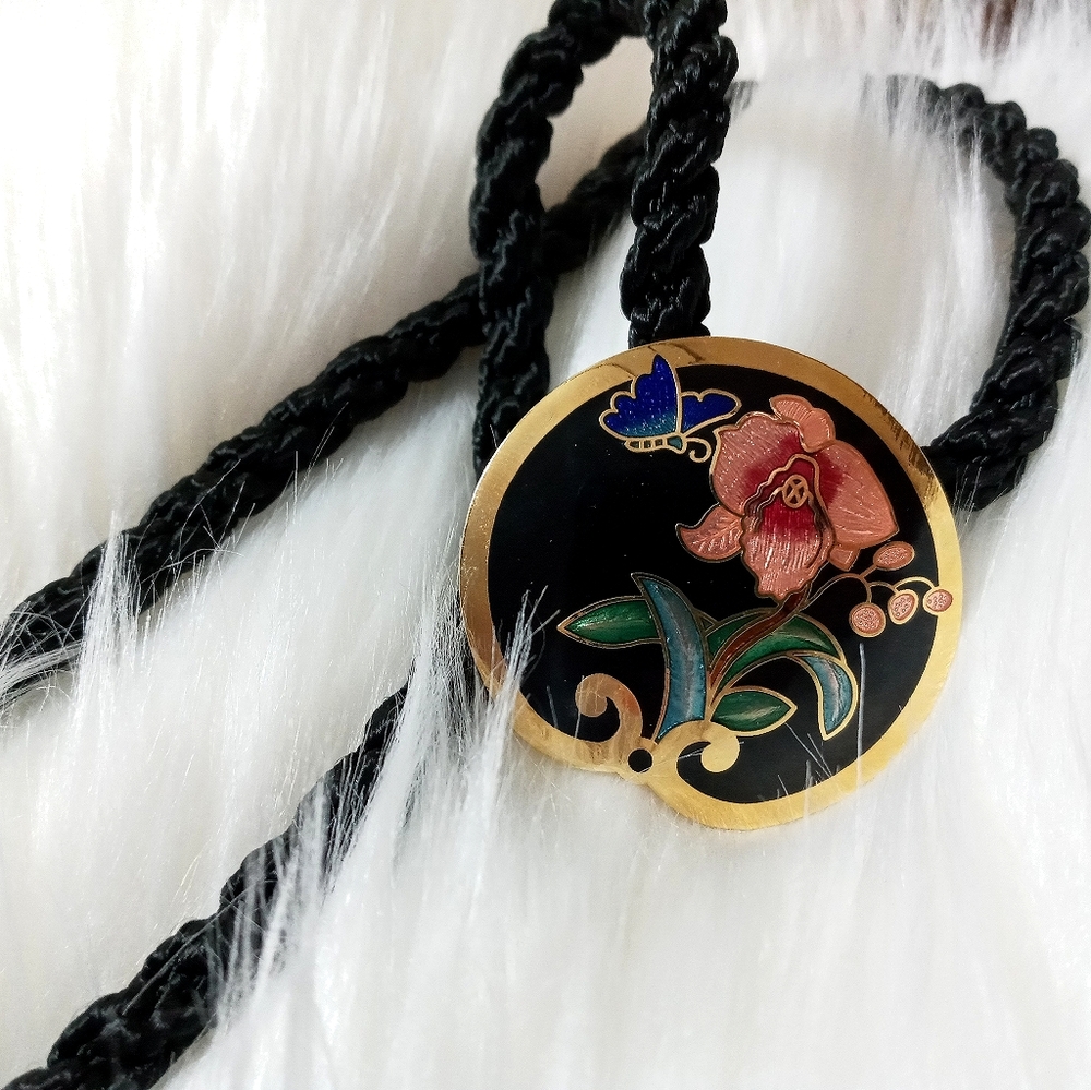 Black Chord Floral Necklace